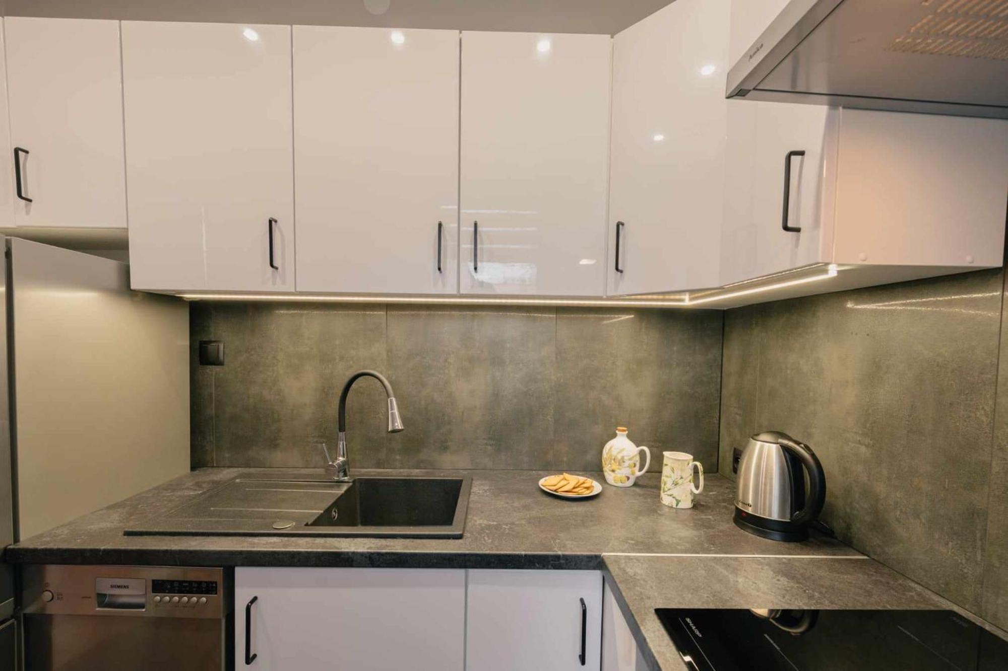 Apartament Pod 13 Bielsko-Biala Exterior foto