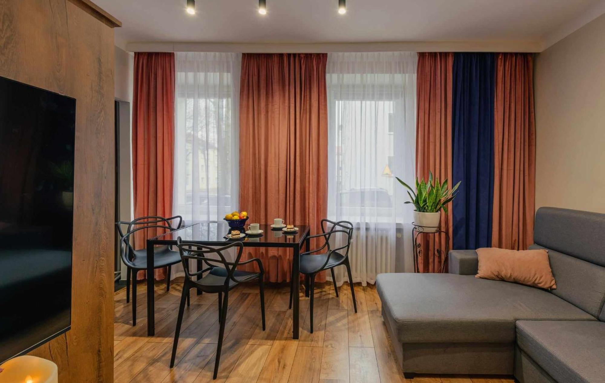 Apartament Pod 13 Bielsko-Biala Exterior foto